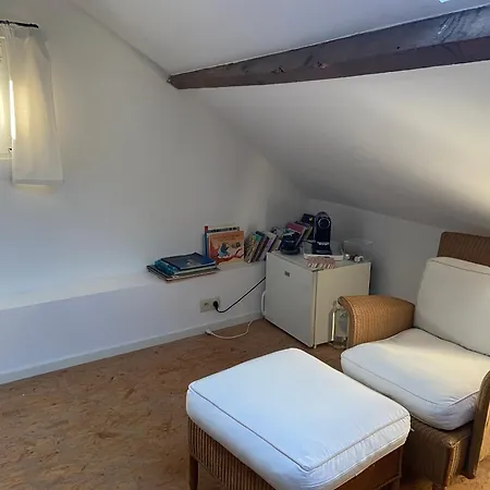 Le Pigeonnier Des Voyageurs Le Pigeonnier Des Voyageurs Aéroport Charleroi