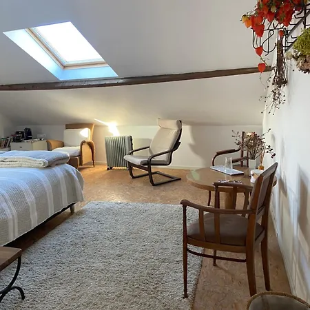 Le Pigeonnier Des Voyageurs Le Pigeonnier Des Voyageurs Aéroport Charleroi