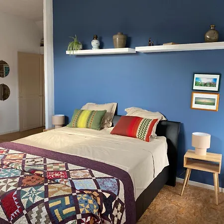 Bed & Breakfast Le Pigeonnier Des Voyageurs Le Pigeonnier Des Voyageurs Aeroport Charleroi 3*